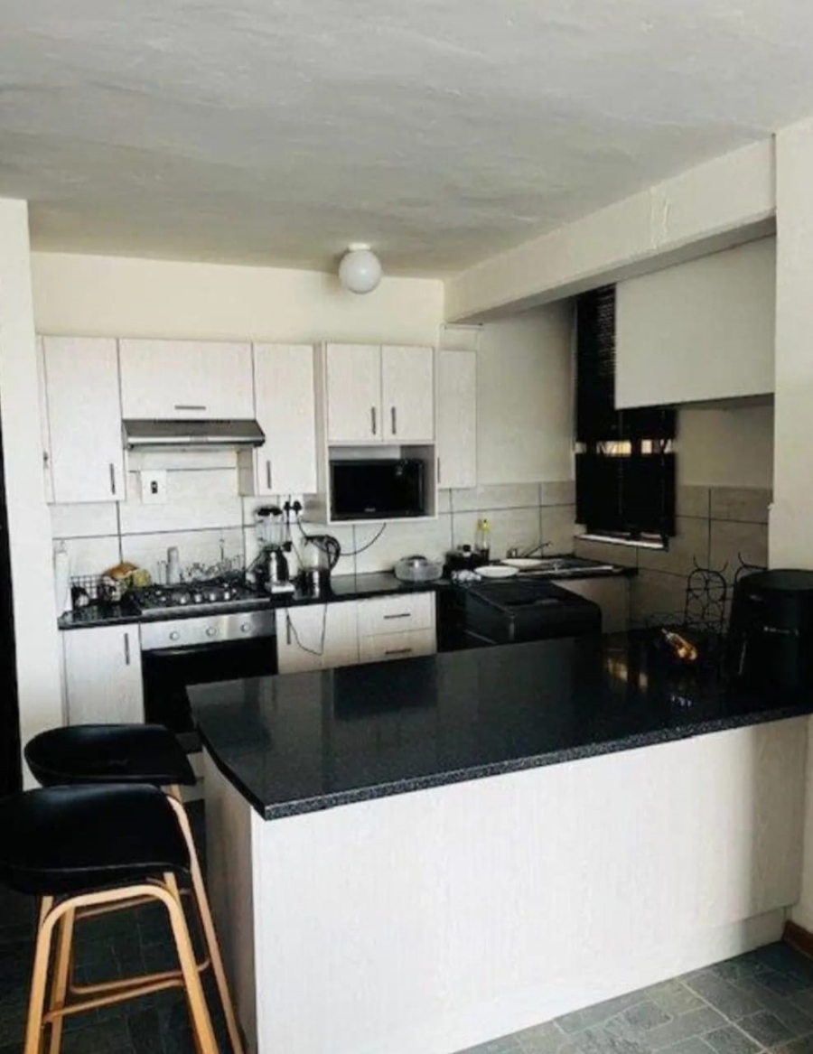 1 Bedroom Property for Sale in Amalinda Eastern Cape
